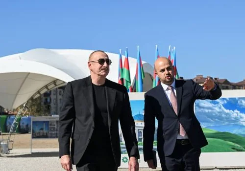 İlham Əliyev Cəbrayıl şəhər məscidinin təməlini qoyub