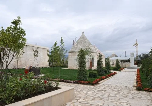 AĞDAMDA İMARƏT KOMPLEKSİ