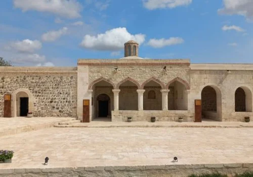 AĞDAMDA İMARƏT KOMPLEKSİ